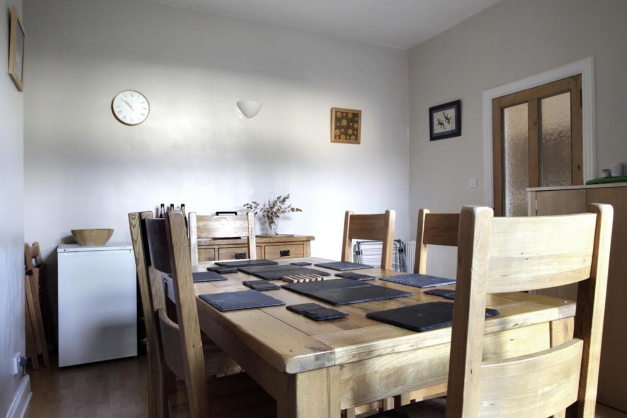 Central And Spacious 2 Bedroom Flat With Garden EDI Exterior foto