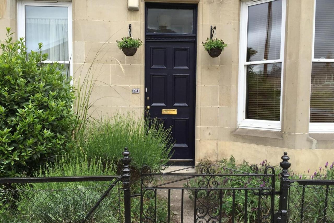 Central And Spacious 2 Bedroom Flat With Garden EDI Exterior foto